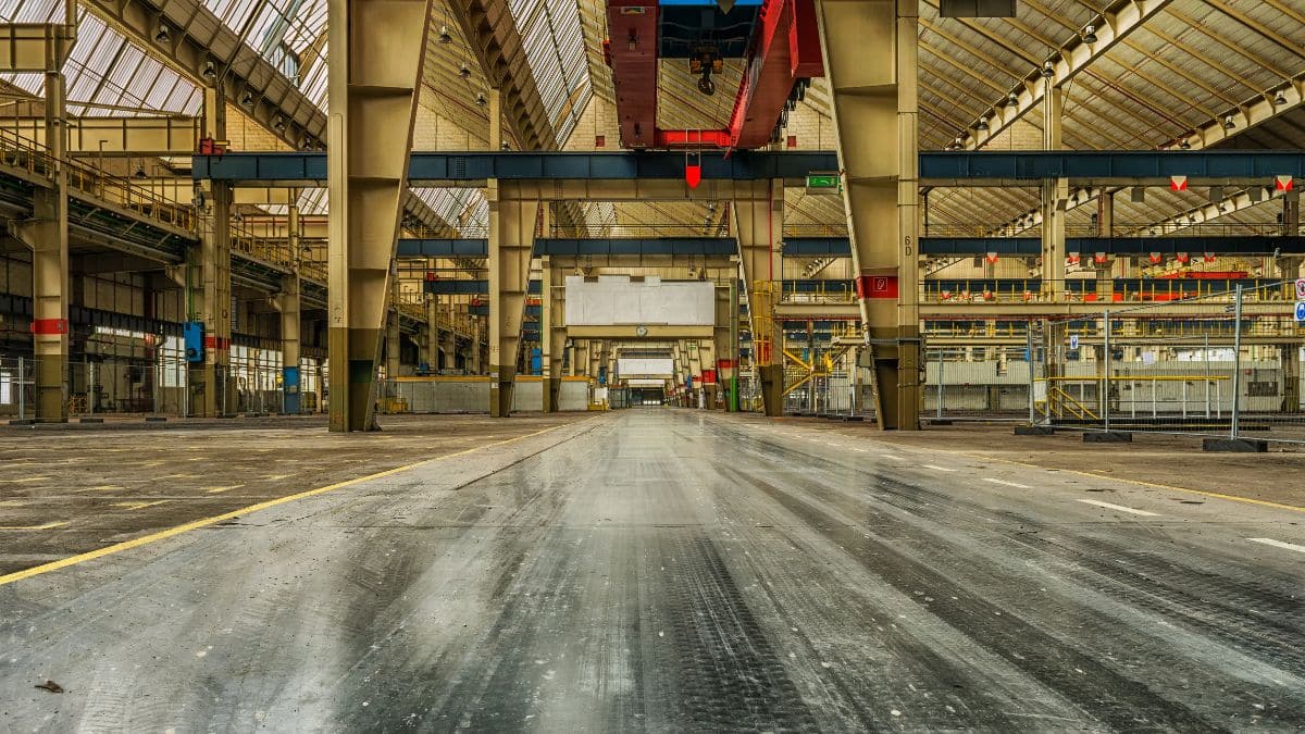 Azioni Leonardo: comprare o vendere - previsioni
